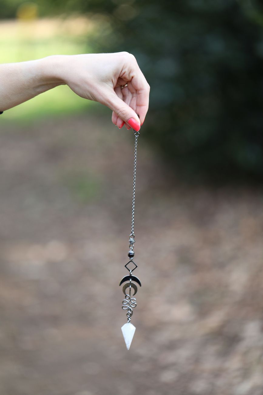 🔮 Divination and the Will of the Gods —